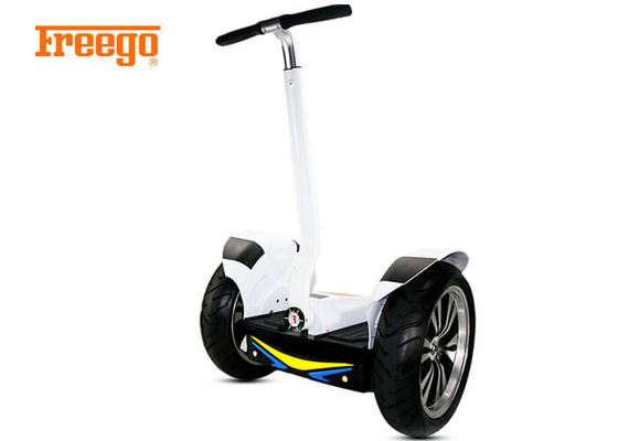 品質  1000W*2 White Self Balancing Electric Scooter Button Control 3-5H Charging Time 工場